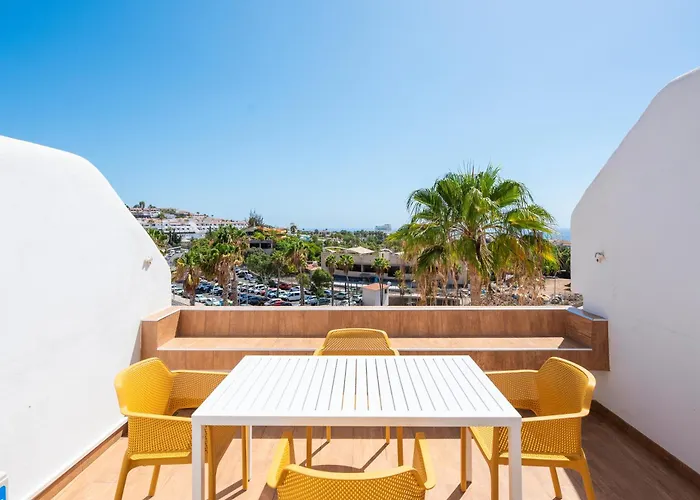 Costa Preciosa , Con Vistas A La Playa 阿德耶